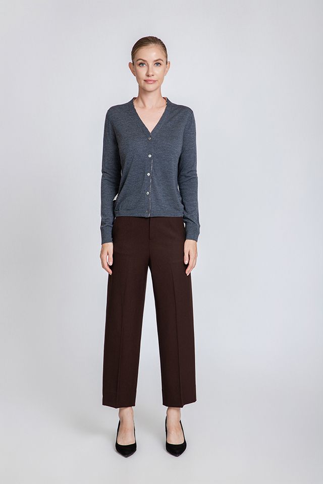 Классический шерстяной кардиган с V-образным вырезом